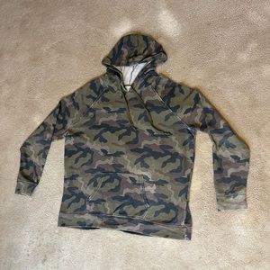 American Eagle Women’s Camo Hoodie